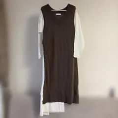 ニットワンピース　重ね着風 長袖 ロングワンピース ブラウン ホワイト