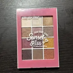 KISS NEW YORK Sunset Kiss アイシャドウパレットのサムネイル
