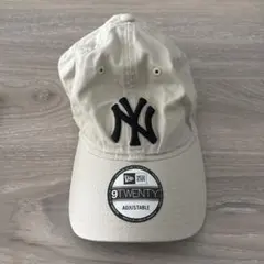 NEW ERA 9TWENTY ベージュ キャップのサムネイル