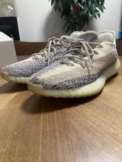 S*a様 adidas YEEZY BOOST 350 V2 GY7658 28のサムネイル