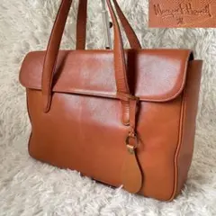 Item thumbnail for item c1632815-b029-4085-b3ce-532e8660b868