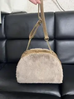 しまむら　HK WORKS LONDON ファーショルダーバッグ