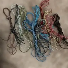 キラキラ紐　３ミリ幅くらいナイロン製手芸用紐 正月飾り等に