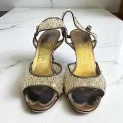 Ferragamo レース ストラップ サンダル 23.5cm 靴