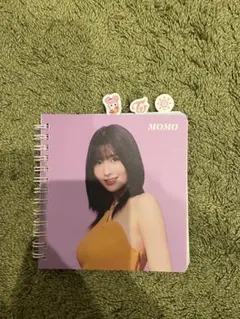 ファミリーマート　TWICEくじ2024　C賞インデックスミニノート　モモ