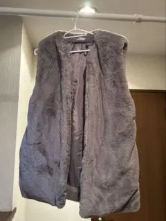 ファーベスト　グレー