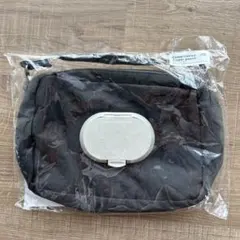 【新品未開封】スリーコインズ　圧縮おむつポーチ 黒のサムネイル
