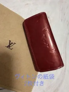 LOUIS VUITTON ヴェルニ ミュルティクレ4 キーケースのサムネイル