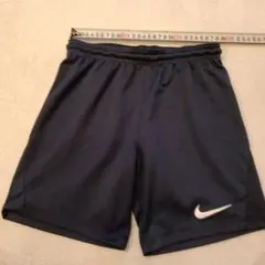 Nike ネイビー ハーフパンツ