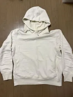 ユニクロ　メンズ　パーカー　白