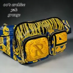 y2k 00s ボディバッグ ウエストバッグ スカーフ柄 派手 ゴールドプレート