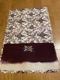 美品　小紋 着物 花柄 茶色と赤のアクセント端着れ　2メートル