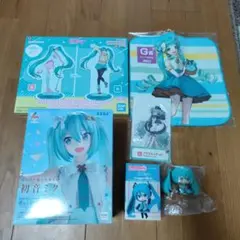 壊れたセカイと歌えないミク　フィギュア アクスタ 他　まとめ売り