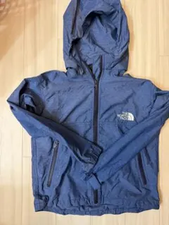 超美品⭐︎THE NORTH FACE ネイビー フード付きジャケット 130