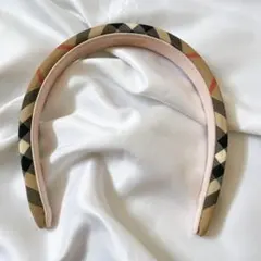 最終値下げ　未使用現行品　バーバリー　ノバチェック柄　カチューシャ　ベージュ バーバリー ノバチェック カチューシャ キャンバス×レザー