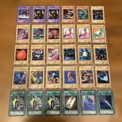 遊戯王OCG デュエルモンスターズ カード　初期　30枚　まとめ売り