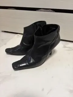 モーガン　リボンショートブーツ　本革