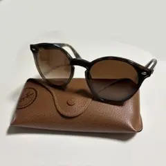（ケース付き）　レイバン　レディースサングラス