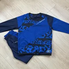 umbro ピステ上下セット 青/黒150cm