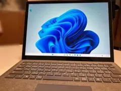 Surface Laptop / i7・8GB・256GB