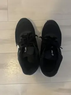 2025年最新】スポーツシューズの人気アイテム - メルカリ