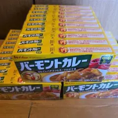 ハウス　バーモントカレー　中辛　30個のサムネイル