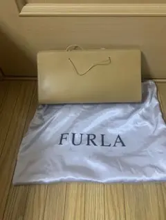 FURLA ベージュ レザー ショルダーバッグ