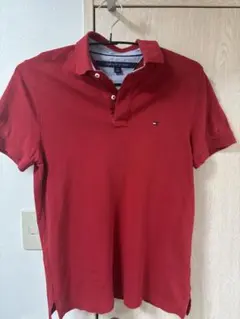 TOMMY HILFIGER レッド ポロシャツ