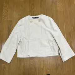 ZARA ノーカラージャケット　春夏　リネン　ベージュ