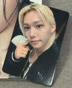 Item thumbnail for item 33b6384f-52b3-4034-8867-8a11ae401b3b