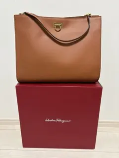 2026年最新】ferragamo バッグの人気アイテム - メルカリ