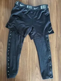 Nike 黒 ショートパンツ、レギンスセット　S