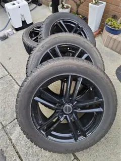 中古スタッドレス235/55R18ブリザック4本セット　ボルボ、BMW、ハリアー 中古スタッドレス235/55R18ブリザック4本セット ボルボ、BMW、ハリアー