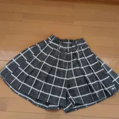 L&R グレーとホワイトのチェック柄キュロット