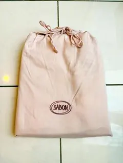 【新品・未使用品】SABON ピンク バスタオル 収納袋付きのサムネイル
