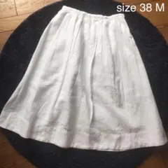 ル クールブラン スカート Mサイズ 未使用に近いのサムネイル