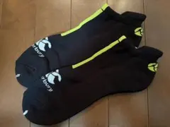 【新品】MARK & LONA スカルロゴ　ソックス　メンズ MARK&LONA ソックス ブラック×ネオングリーン スカルロゴ - メルカリ