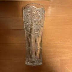 チェコ製　ボヘミア　ガラス　花瓶　フラワーベース　ボヘミアンクリスタルのサムネイル