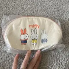 ミッフィー・ポーチ