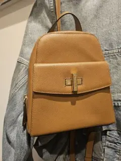 CELINE オールドセリーヌ ターンロック レザーリュック キャメル/ゴールドのサムネイル