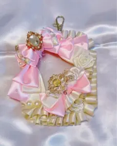 Item thumbnail for item 3d8db858-30e8-411e-98ff-1a6b07305628