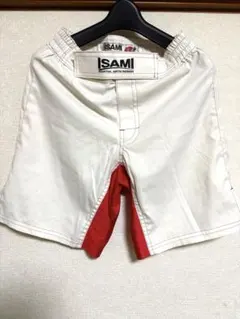 ISAMI 赤白Mサイズ ファイトショーツ リバーサル reversal