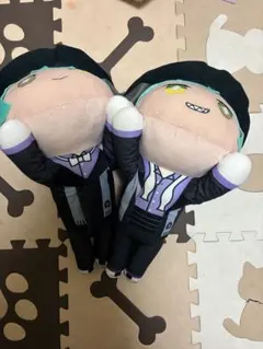 ジェイド　フロイド　 メガジャンボ寝そべりぬいぐるみ　ツイステッドワンダーランド