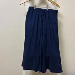 ネイビー ガウチョパンツ