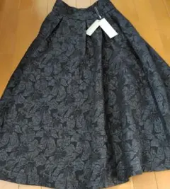 【新品/タグ付】★立体 レース調/ Aラインフレアスカート★S