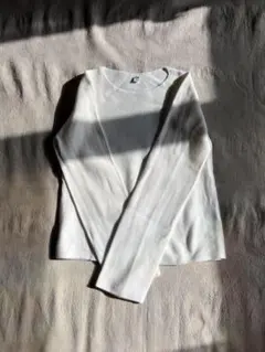 UNIQLO コットンニット白