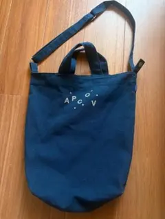 A.P.C. × BAGGU コラボ デニムバッグのサムネイル