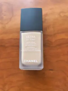 CHANEL ULTRA LE TEINT B10のサムネイル