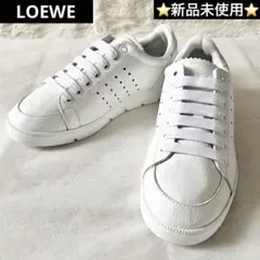 新品未使用✨　LOEWE　ロエベ　アナグラム　ローカットスニーカーのサムネイル
