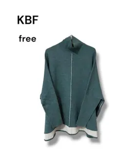 【訳あり】KBFハイネックニットグリーン　アーバンリサーチポンチョ風 ゆったり